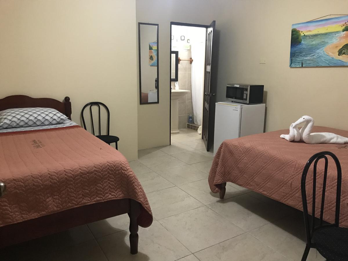 Bella Sombra Guest House Downtown Belize City Eksteriør billede