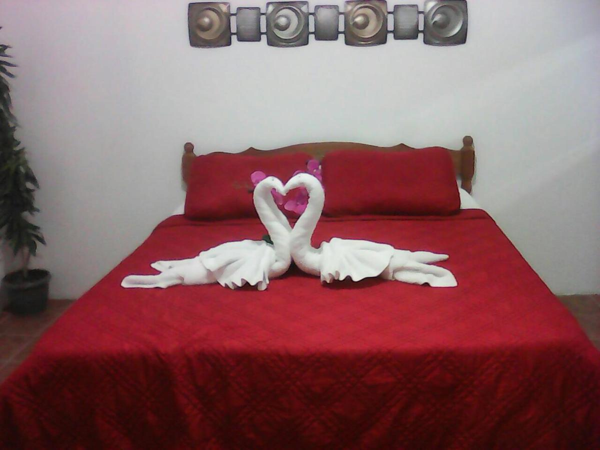 Bella Sombra Guest House Downtown Belize City Eksteriør billede