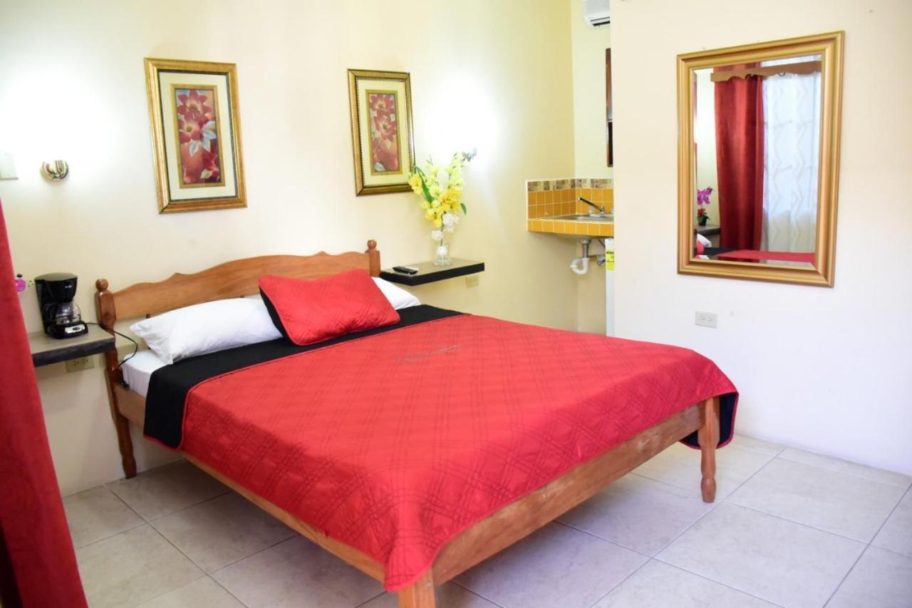 Bella Sombra Guest House Downtown Belize City Eksteriør billede